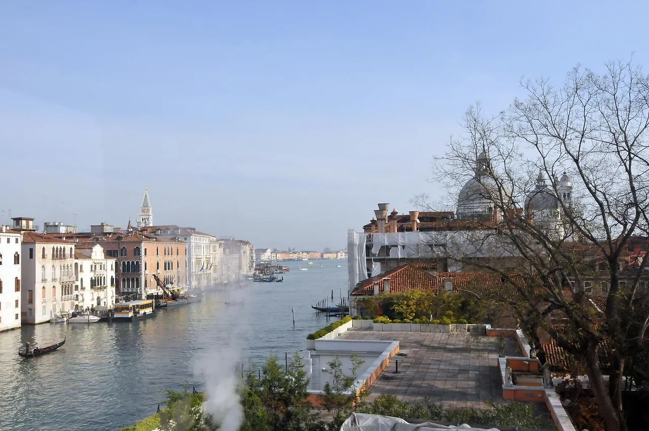 Ca Sansovino Guggenhiem Apartment Venice